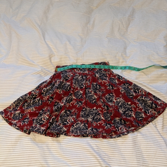 Pins & Needles red floral mini-skirt - Picture 6 of 6